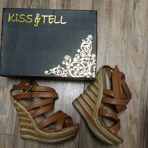 Tan strappy wedges kiss & tell